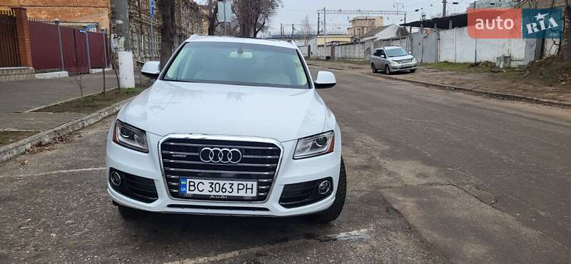 Позашляховик / Кросовер Audi Q5 2015 в Одесі