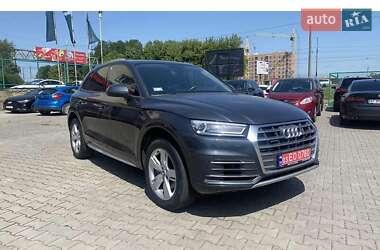 Внедорожник / Кроссовер Audi Q5 2018 в Киеве