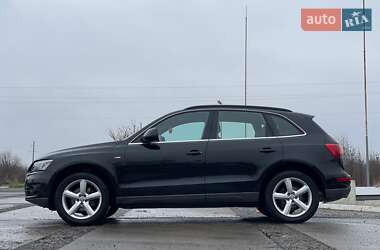 Внедорожник / Кроссовер Audi Q5 2011 в 