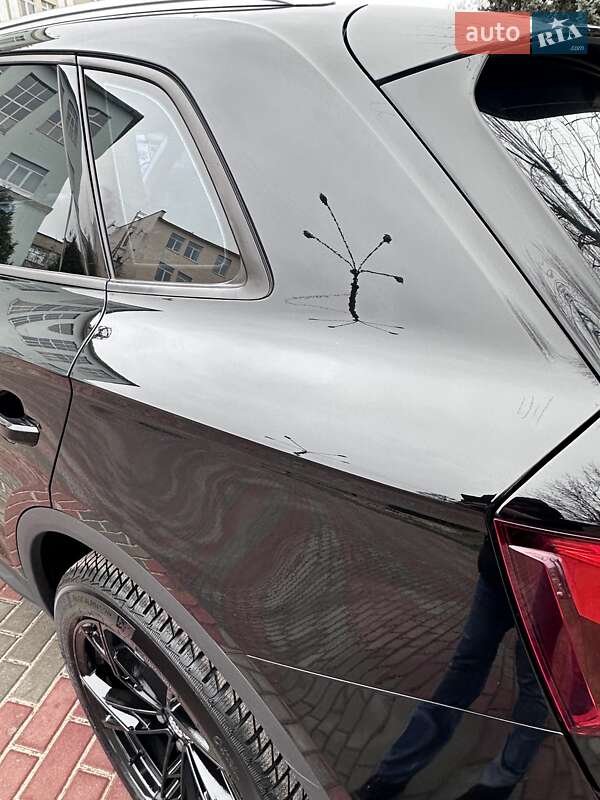 Внедорожник / Кроссовер Audi Q5 2017 в Киеве