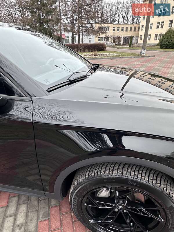 Внедорожник / Кроссовер Audi Q5 2017 в Киеве