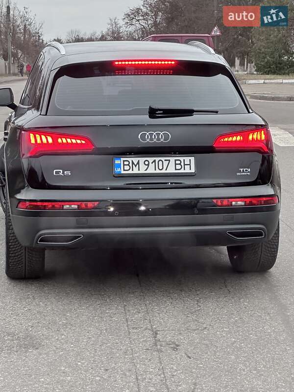 Внедорожник / Кроссовер Audi Q5 2017 в Киеве