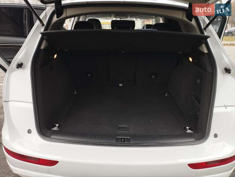 Внедорожник / Кроссовер Audi Q5 2015 в Виннице
