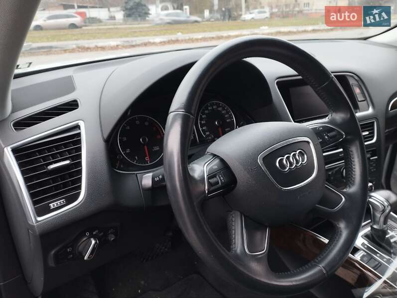 Внедорожник / Кроссовер Audi Q5 2015 в Виннице