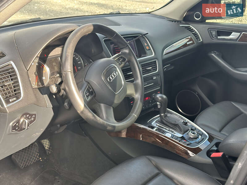 Внедорожник / Кроссовер Audi Q5 2012 в Львове