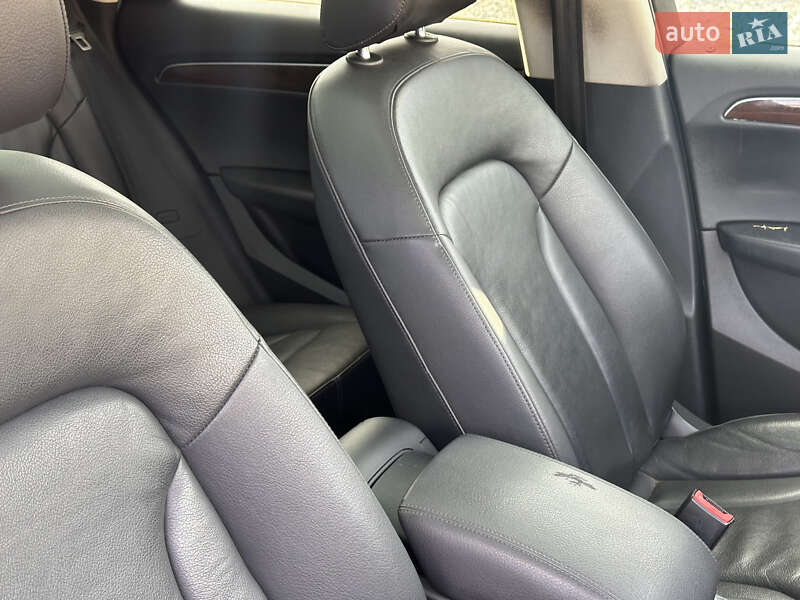Внедорожник / Кроссовер Audi Q5 2012 в Львове