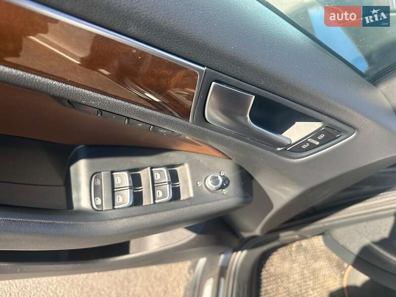 Позашляховик / Кросовер Audi Q5 2014 в Києві