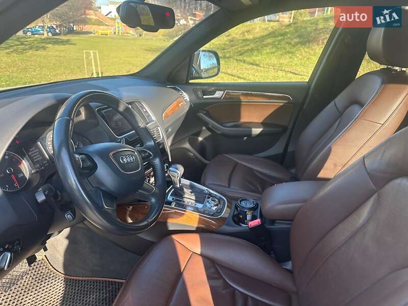 Позашляховик / Кросовер Audi Q5 2014 в Києві