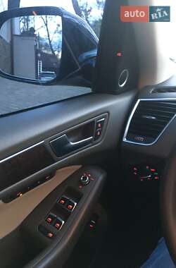 Позашляховик / Кросовер Audi Q5 2016 в 