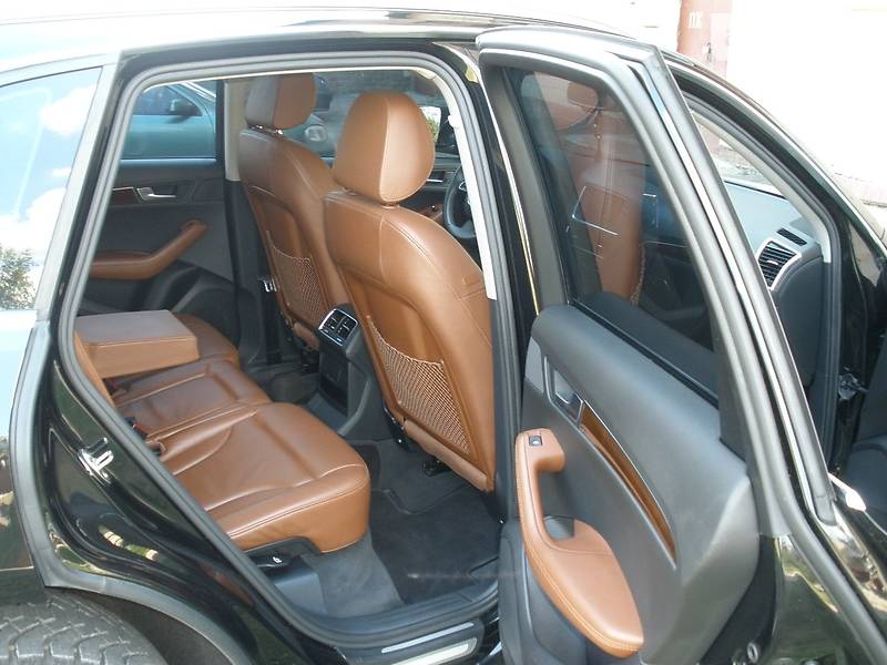 Позашляховик / Кросовер Audi Q5 2009 в Києві