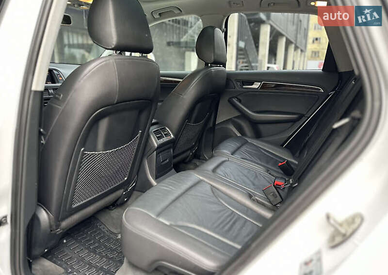 Внедорожник / Кроссовер Audi Q5 2015 в Львове