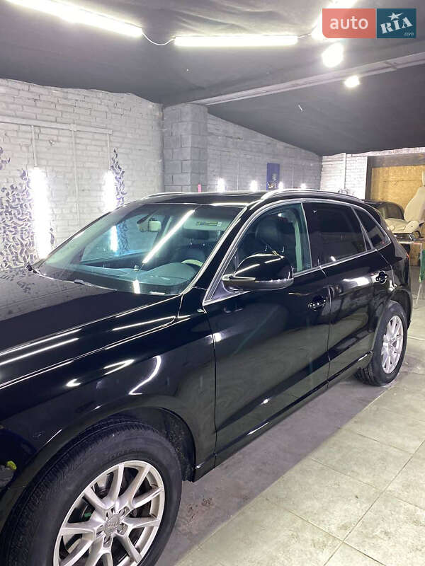 Внедорожник / Кроссовер Audi Q5 2012 в Львове