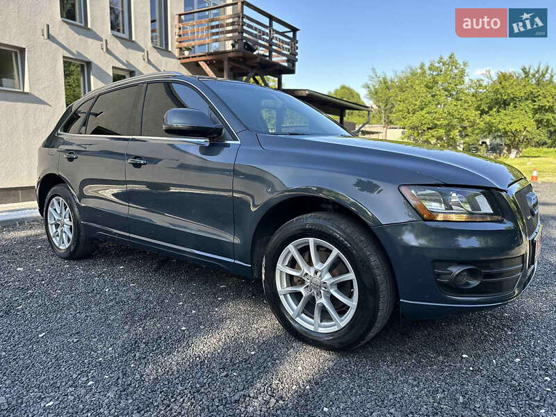 Позашляховик / Кросовер Audi Q5 2010 в Львові