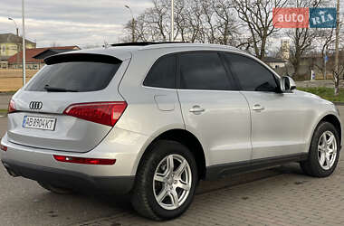 Позашляховик / Кросовер Audi Q5 2010 в Виноградові