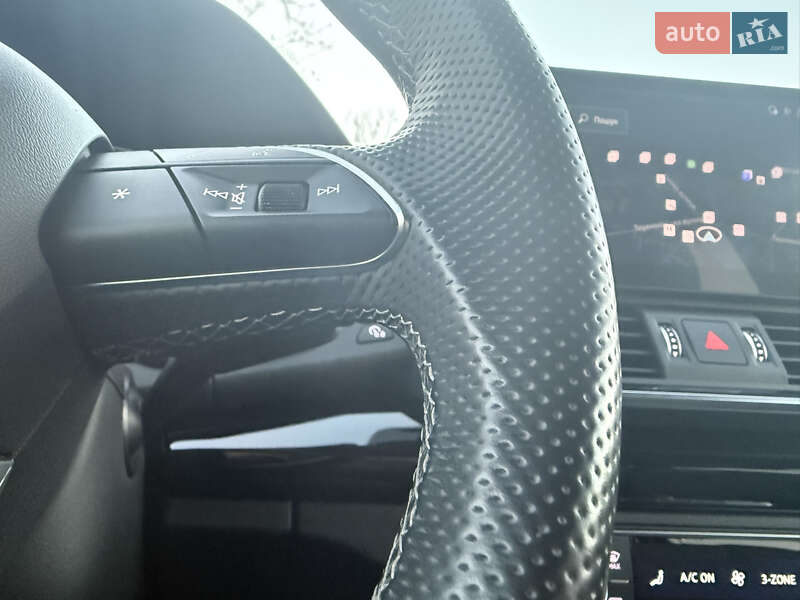 Позашляховик / Кросовер Audi Q5 2021 в Луцьку