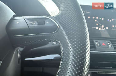 Внедорожник / Кроссовер Audi Q5 2021 в 