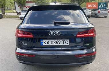 Позашляховик / Кросовер Audi Q5 2019 в Києві