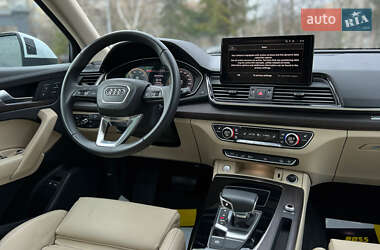 Внедорожник / Кроссовер Audi Q5 2021 в Львове