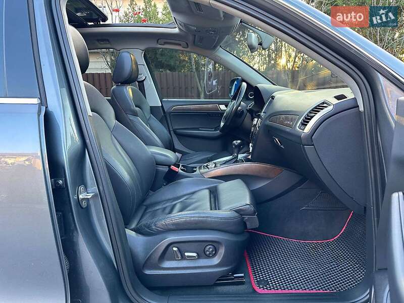 Внедорожник / Кроссовер Audi Q5 2014 в Киеве
