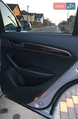 Внедорожник / Кроссовер Audi Q5 2011 в Киеве