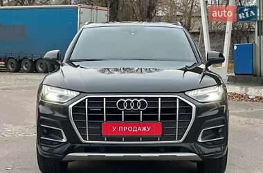 Позашляховик / Кросовер Audi Q5 2021 в Дніпрі