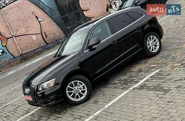 Позашляховик / Кросовер Audi Q5 2011 в Луцьку