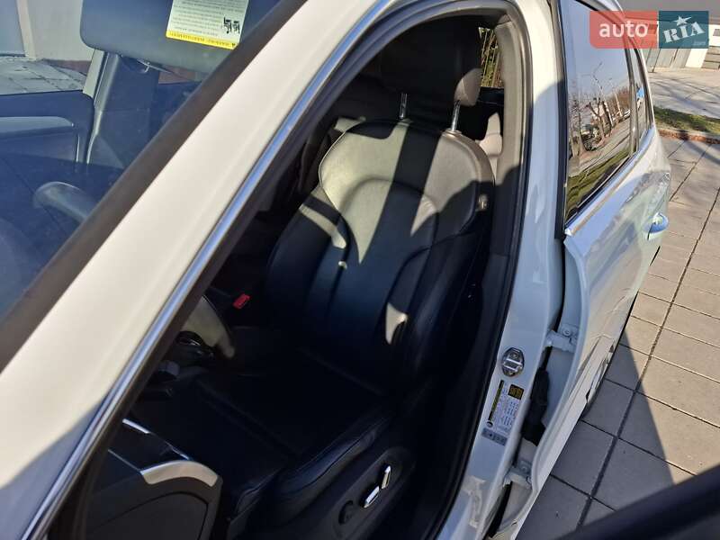 Внедорожник / Кроссовер Audi Q5 2016 в Луцке