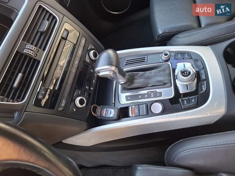 Внедорожник / Кроссовер Audi Q5 2016 в Луцке