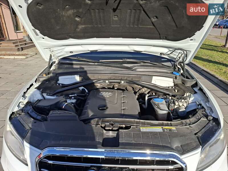 Внедорожник / Кроссовер Audi Q5 2016 в Луцке