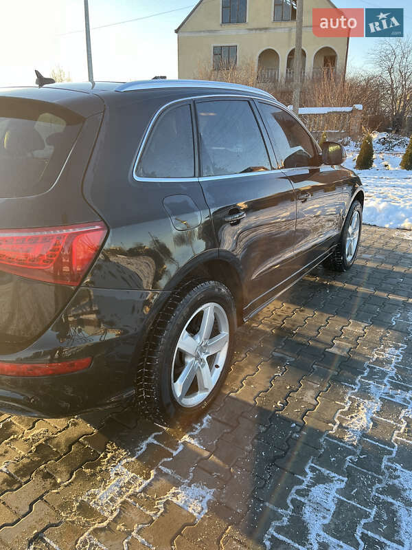 Внедорожник / Кроссовер Audi Q5 2011 в Львове