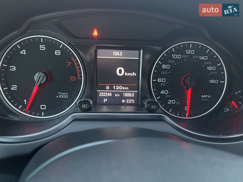 Внедорожник / Кроссовер Audi Q5 2011 в Львове