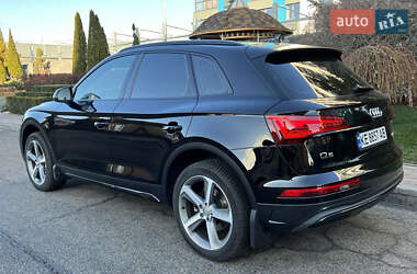 Позашляховик / Кросовер Audi Q5 2023 в Дніпрі