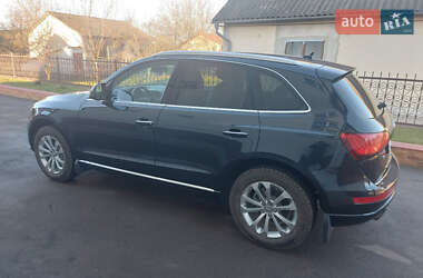 Внедорожник / Кроссовер Audi Q5 2015 в Гусятине