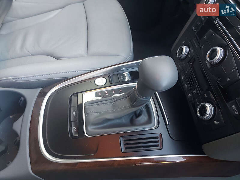 Позашляховик / Кросовер Audi Q5 2015 в Гусятині
