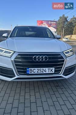 Позашляховик / Кросовер Audi Q5 2018 в Львові