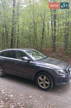 Позашляховик / Кросовер Audi Q5 2011 в Новій Ушиці