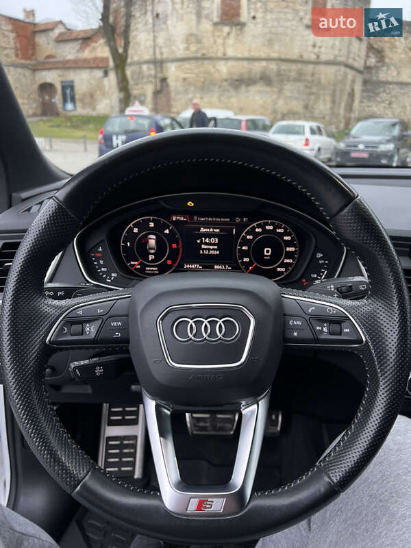 Внедорожник / Кроссовер Audi Q5 2019 в Бережанах