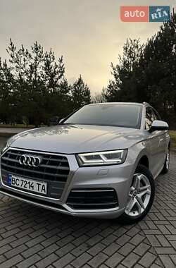 Позашляховик / Кросовер Audi Q5 2018 в Дрогобичі