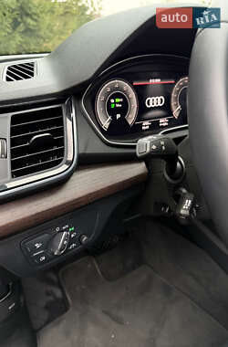 Внедорожник / Кроссовер Audi Q5 2022 в Львове