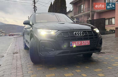 Внедорожник / Кроссовер Audi Q5 2021 в 