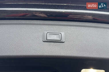 Внедорожник / Кроссовер Audi Q5 2021 в 