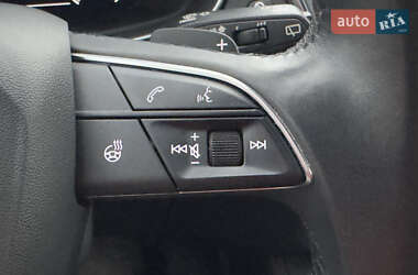 Внедорожник / Кроссовер Audi Q5 2021 в 