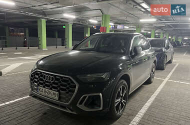 Позашляховик / Кросовер Audi Q5 2020 в Києві