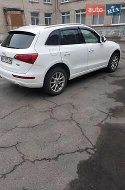 Позашляховик / Кросовер Audi Q5 2010 в 