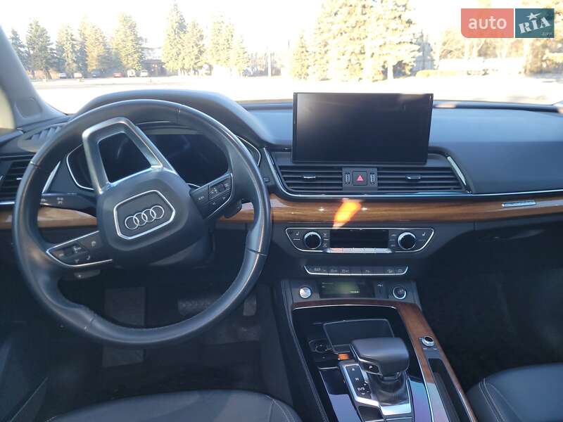 Позашляховик / Кросовер Audi Q5 2020 в Харкові