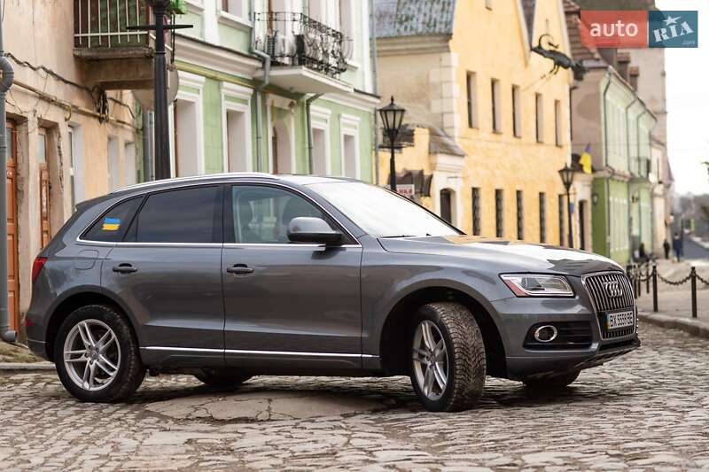 Позашляховик / Кросовер Audi Q5 2013 в Кам'янець-Подільському