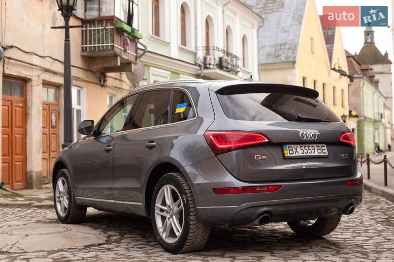 Позашляховик / Кросовер Audi Q5 2013 в Кам'янець-Подільському