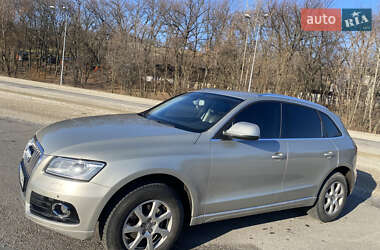 Позашляховик / Кросовер Audi Q5 2014 в Дніпрі