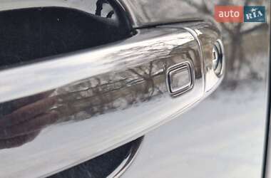 Позашляховик / Кросовер Audi Q5 2014 в 