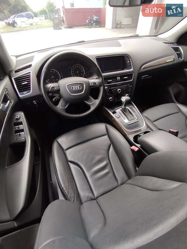 Внедорожник / Кроссовер Audi Q5 2014 в Луцке